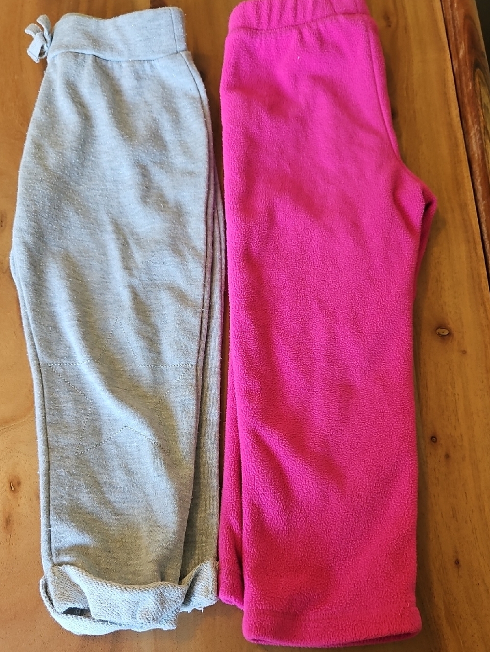 Bundle Of Two Fleece/ Warm Jogger Pants in Hot Pink & Light Gray 3T